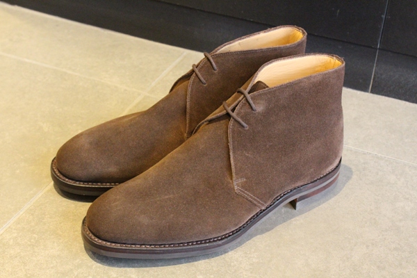 古き良き英国チャッカブーツ – Trading Post 良い革靴が見つかるセレクトショップ