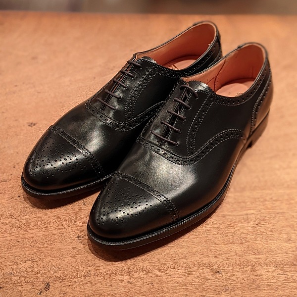 黒DRESS再考 – Trading Post 良い革靴が見つかるセレクトショップ