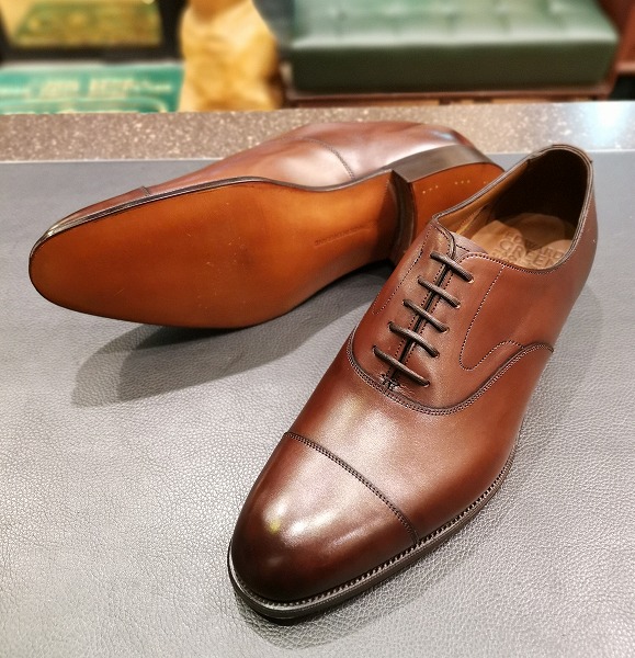 英国ドレスシューズの至宝 – Trading Post 良い革靴が見つかるセレクト 